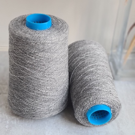 PANAREA от Botto Guiseppe (50% меринос, 30% шелк, 20% лен) - 1700м / 100г фото 1